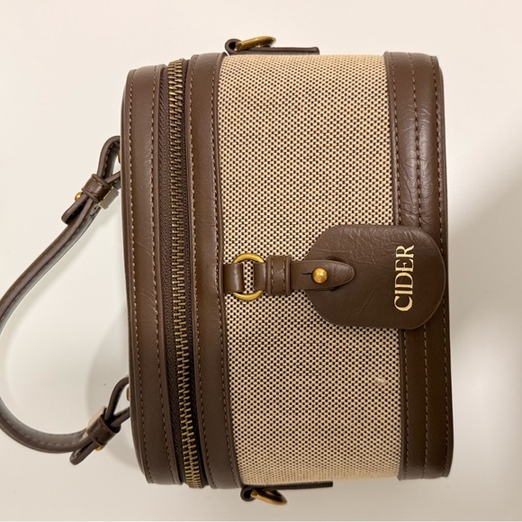 Cider Handbags - Cider Brown and Cream Crossbody Bag